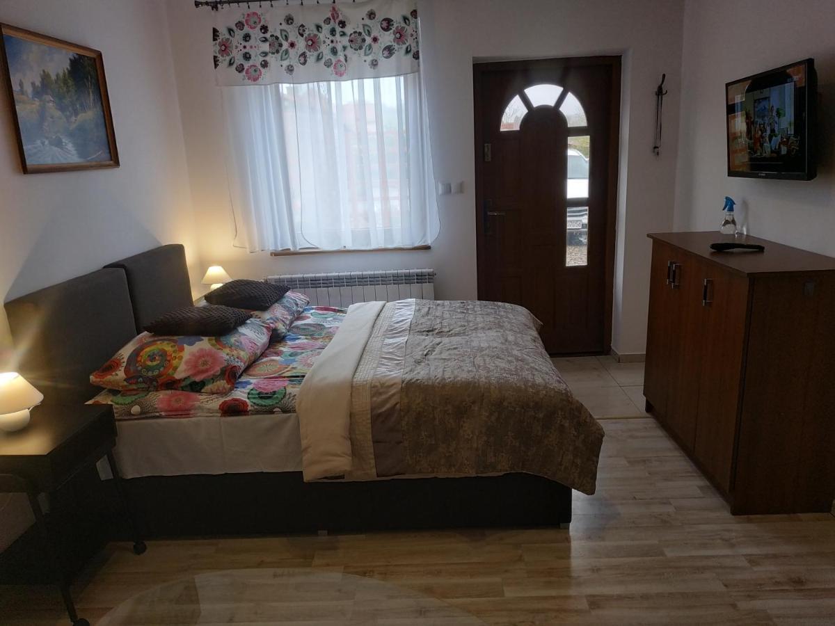 Pensjonat Na Zielonym Wzgorzu Zawoz Exterior photo